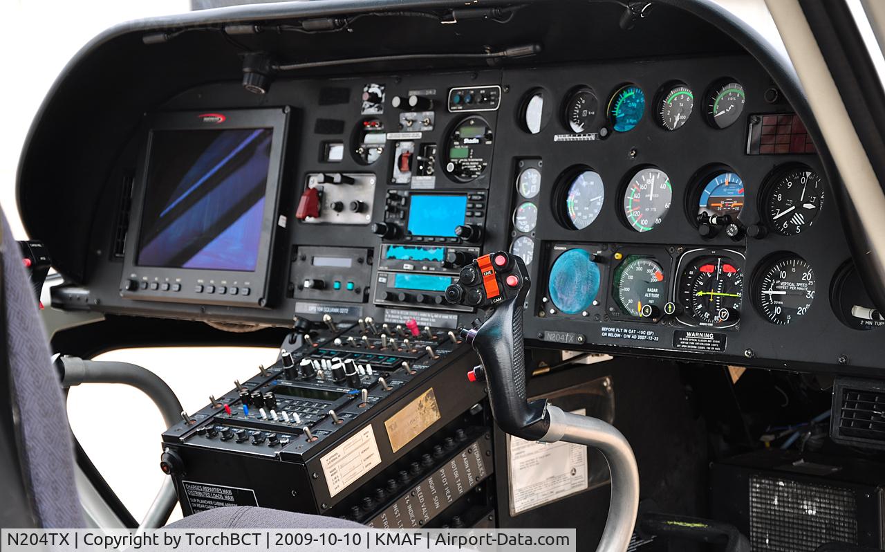 N204TX, 2003 Eurocopter AS-350B-2 Ecureuil C/N 3711, Cockpit of DPS Eurocopter during CAF Airsho 09.