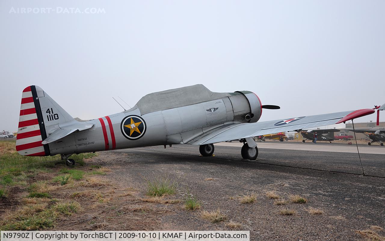 N9790Z, North American/victoria Mnt Lt AT-6A C/N 3048, AT-6A Texan on the training ramp at CAF Airsho 09.