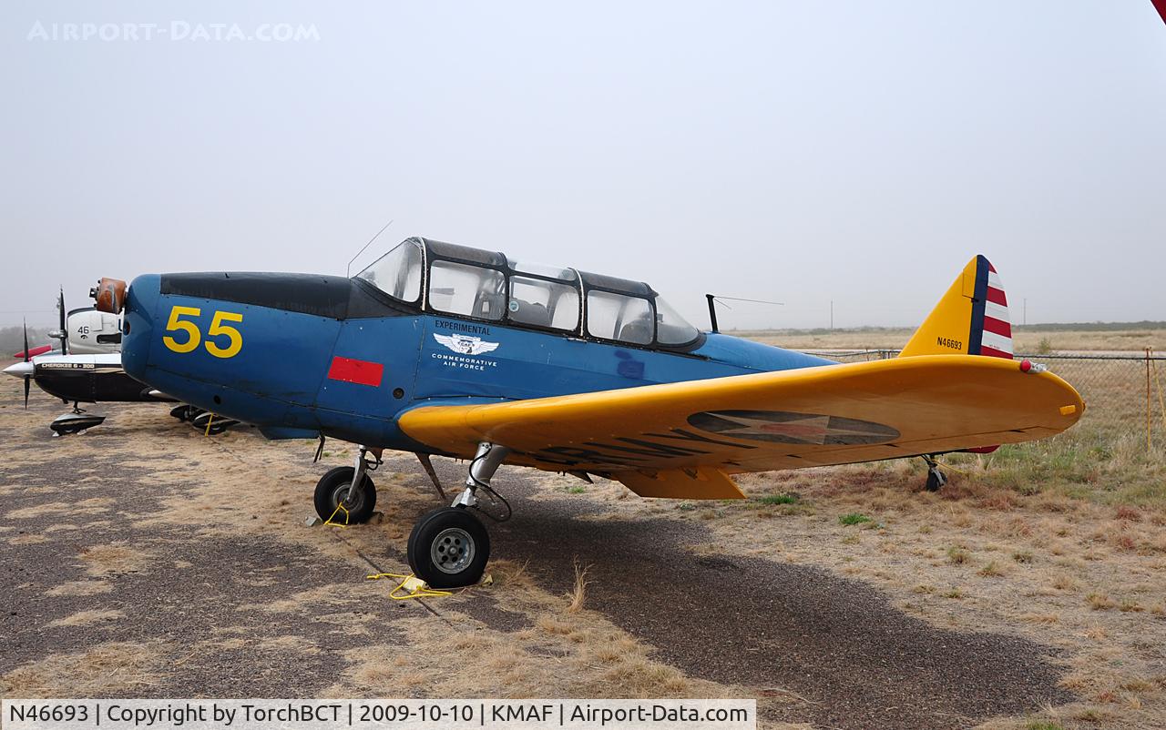N46693, 1943 Fairchild M-62A C/N 7033-AE, Fairchild M-62A on the training ramp during CAF Airsho 09.