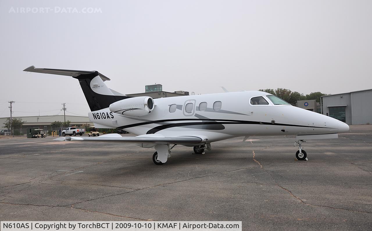N610AS, 2009 Embraer EMB-500 Phenom 100 C/N 50000044, Embraer Phenom 100 on display during CAF Airsho 09.