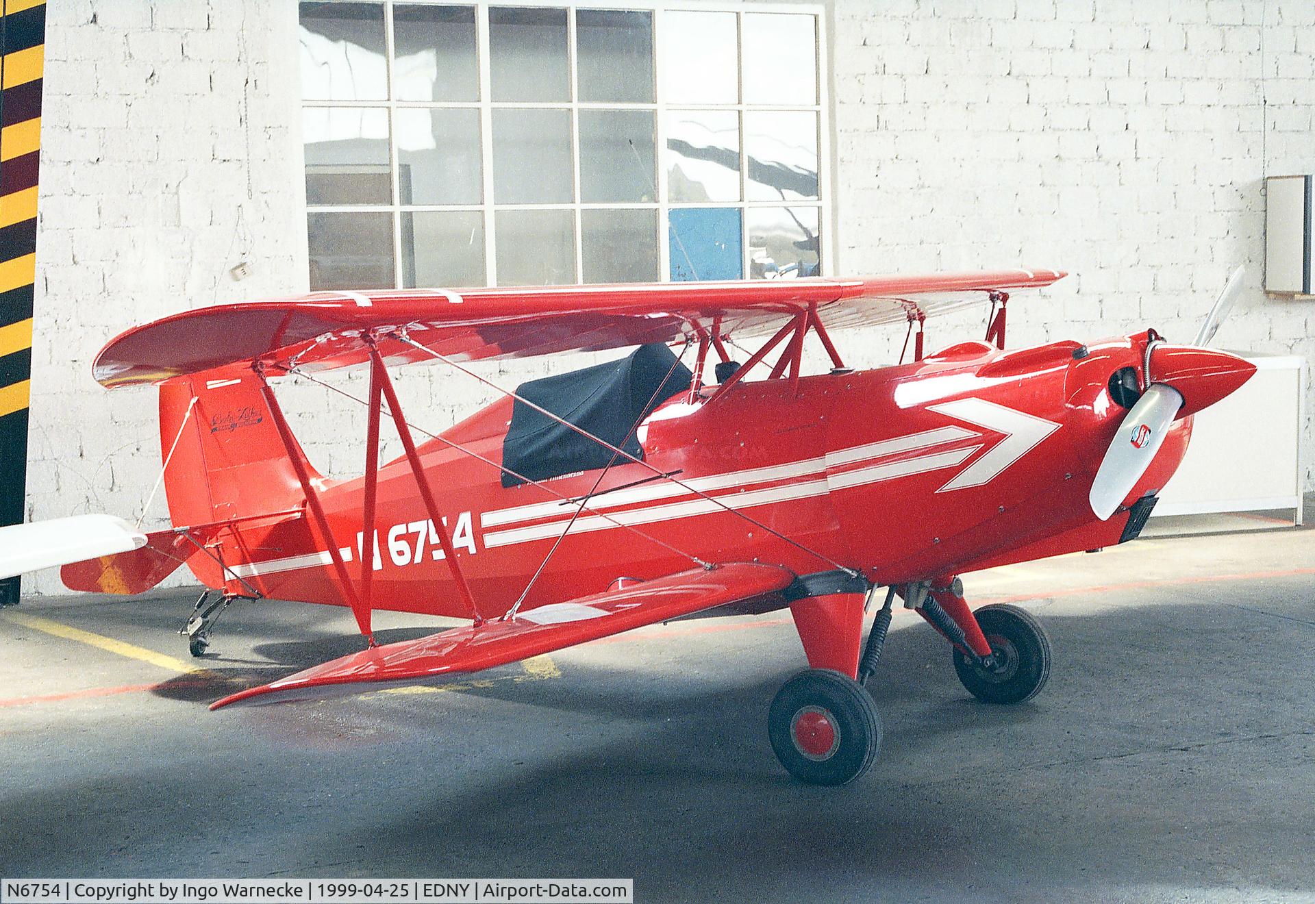 N6754, 1973 Oldfield Baby Great Lakes C/N F263B, Peel Baby Great Lakes at the Aero 1999, Friedrichshafen