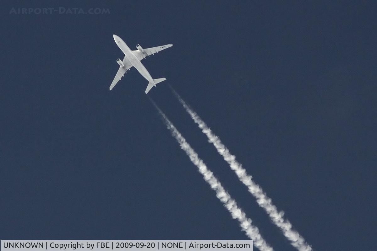 UNKNOWN, Contrails Various C/N Unknown, plain white A330 cruising high