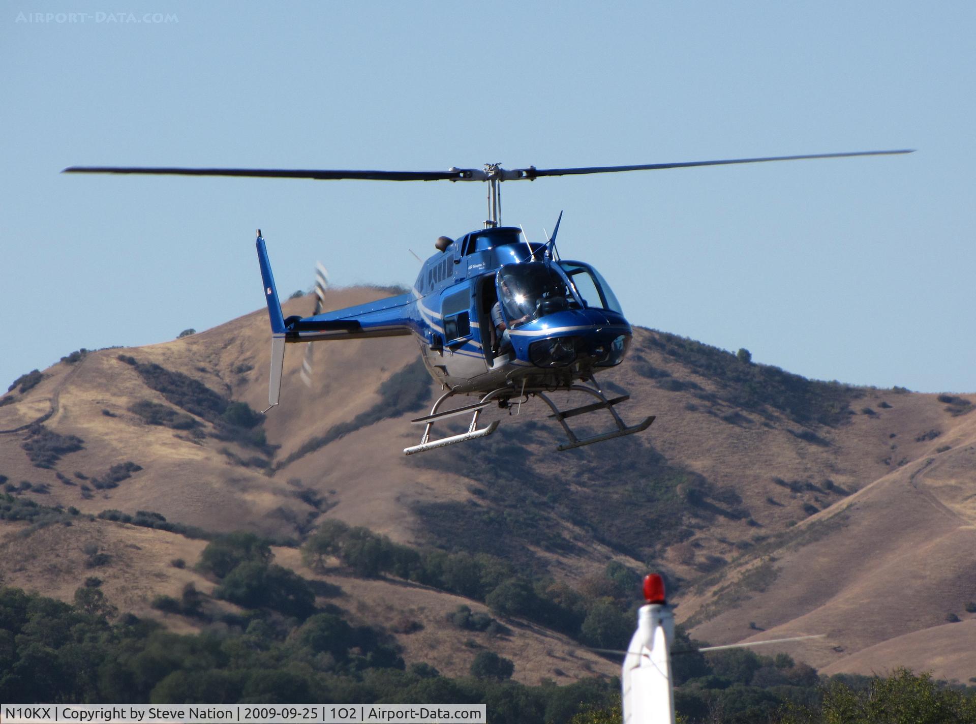 N10KX, 1975 Bell 206B JetRanger II C/N 1628, 1975 Bell 206B on approach to Lampson Field (no longer dusting)