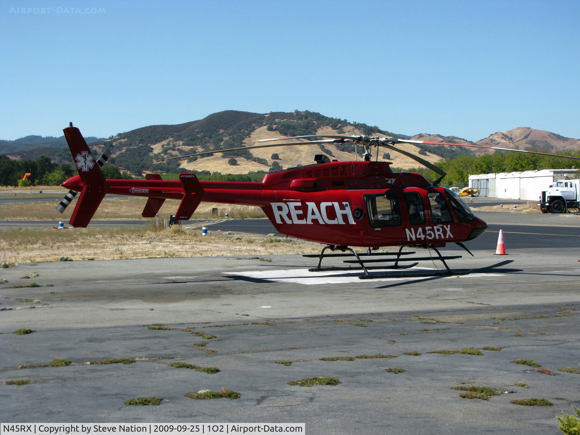 N45RX, 2000 Bell 407 C/N 53412, REACH 2000 Bell 407 on alert at Lampson Field