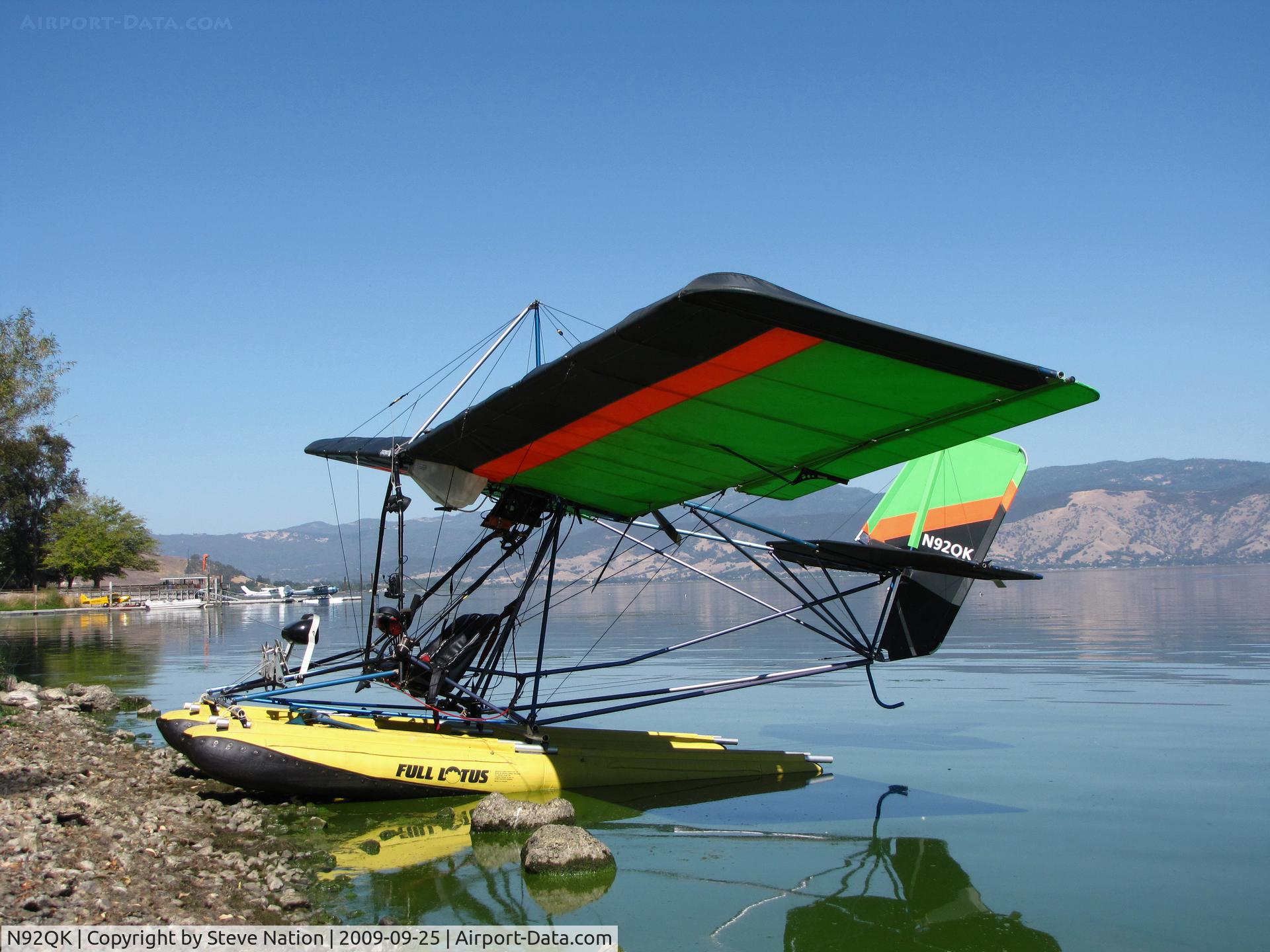 N92QK, 1992 Quicksilver MXL-2 Sport C/N 369, Santa Rosa-based 1992 Shipway Raymond W QUICKSILVER MLX SPOR on floats visiting Clear Lake, CA Splash-in