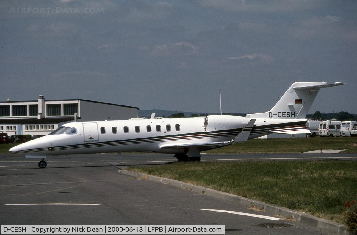 D-CESH, 1998 Learjet 45 C/N 017, LFPB