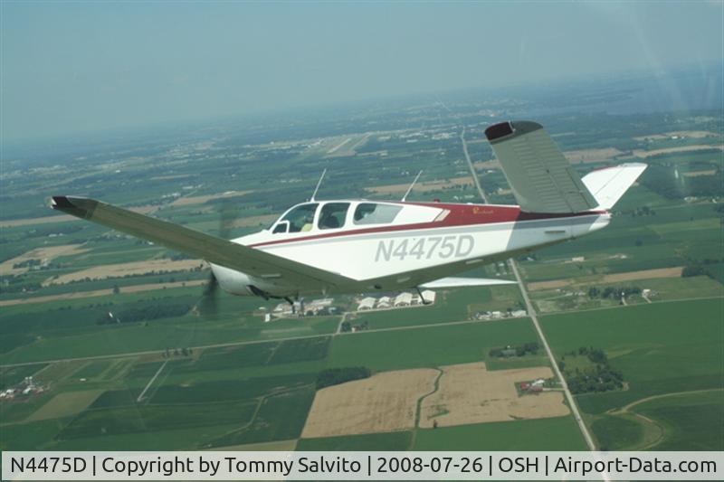 N4475D, 1956 Beech G35 Bonanza C/N D-4619, Turning final to OSH RW36