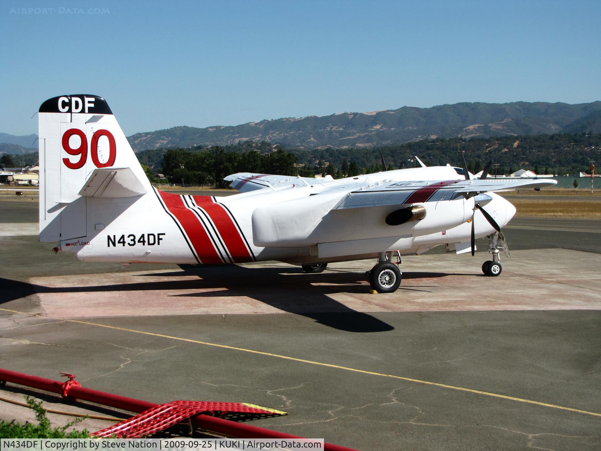 N434DF, Marsh Aviation S-2F3AT C/N 153579, CDF Grumman-Marsh Aviation S-2F3AT on alert at Ukiah Air Attack Base
