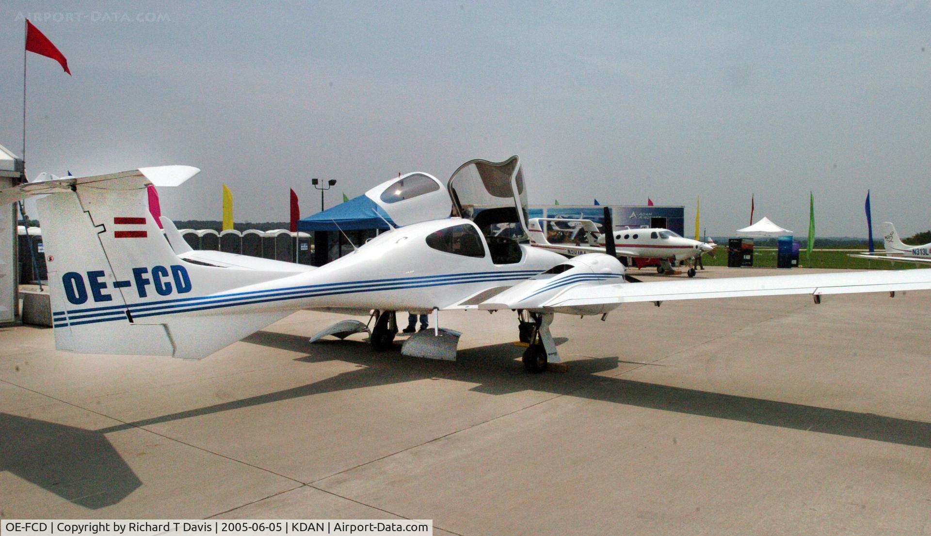 OE-FCD, Diamond DA-42-P7 Twin Star C/N 42.007, Diamond DA42-P7 in Danville Va.