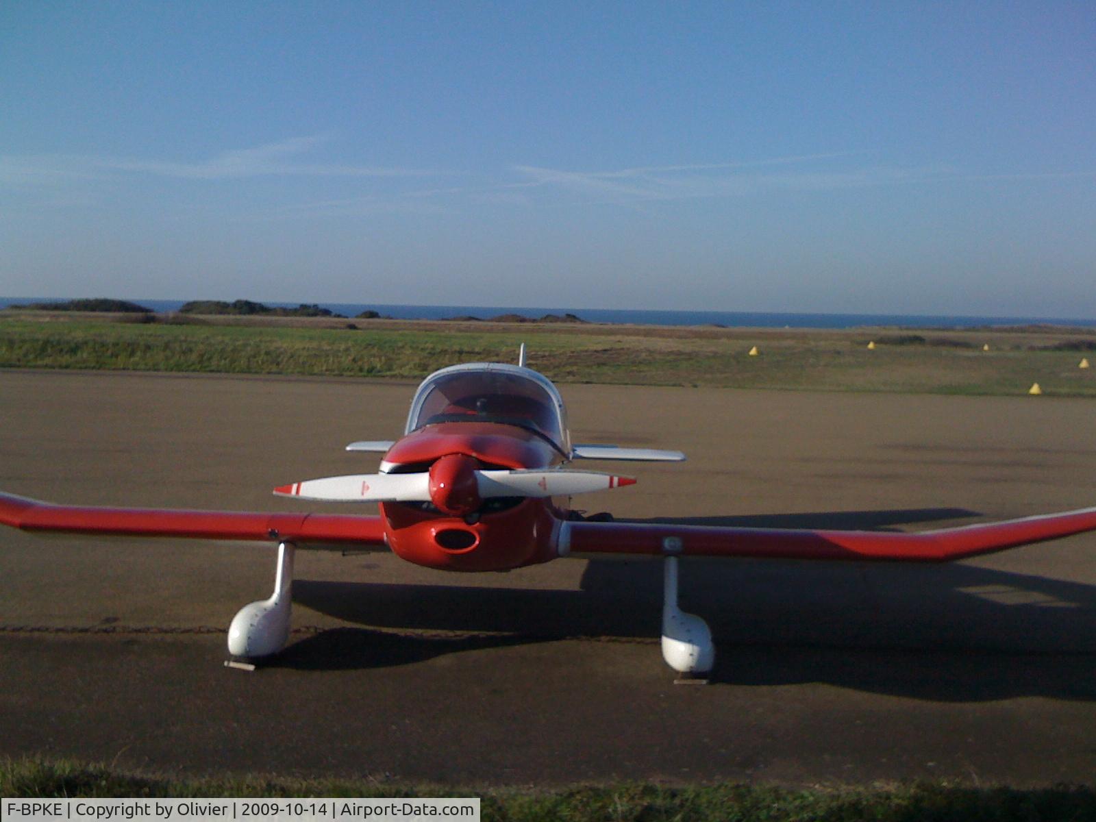F-BPKE, 1968 CEA Jodel DR-221 Dauphin C/N 106, le sourire