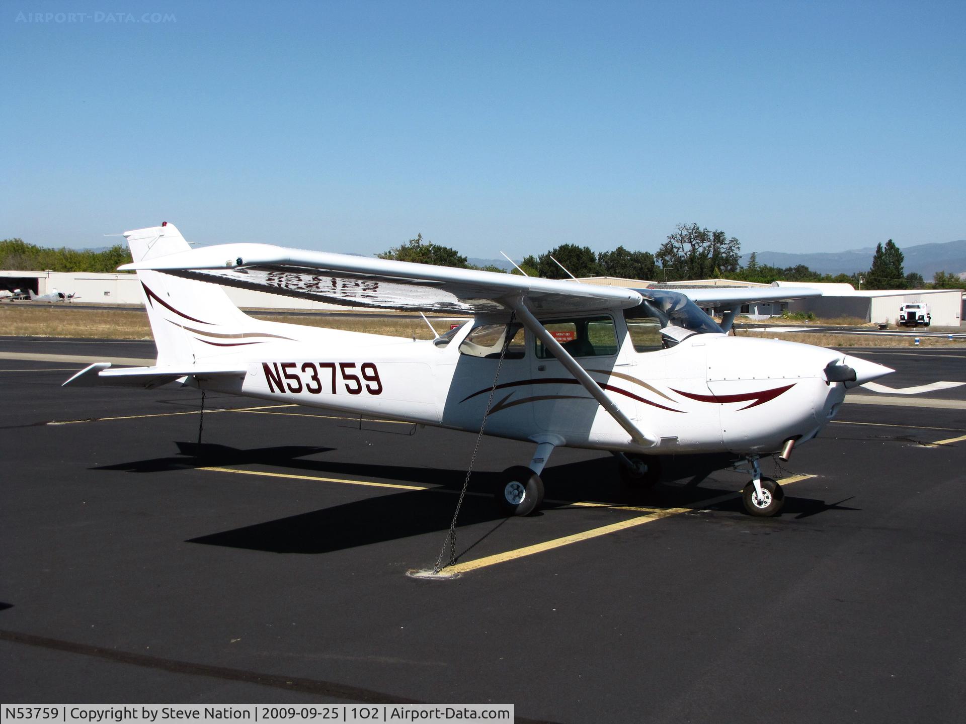 N53759, 1981 Cessna 172P C/N 17274814, Portland, OR-based 1981 Cessna 182P visiting Lampson Field