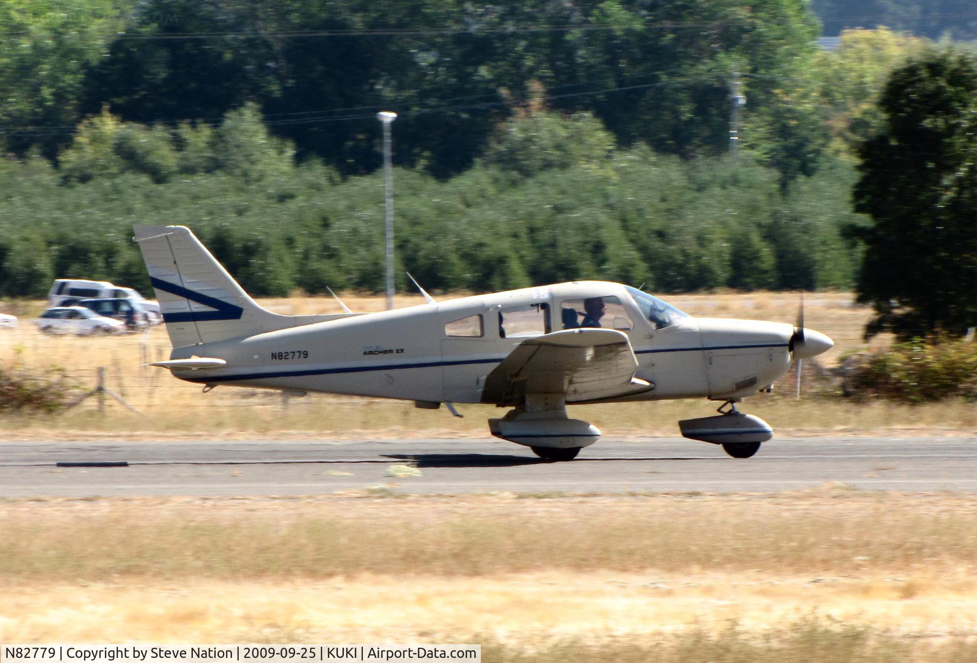N82779, 1980 Piper PA-28-181 C/N 28-8190058, KDVO-based 980 Piper PA-28-181 touching down @ KUKI