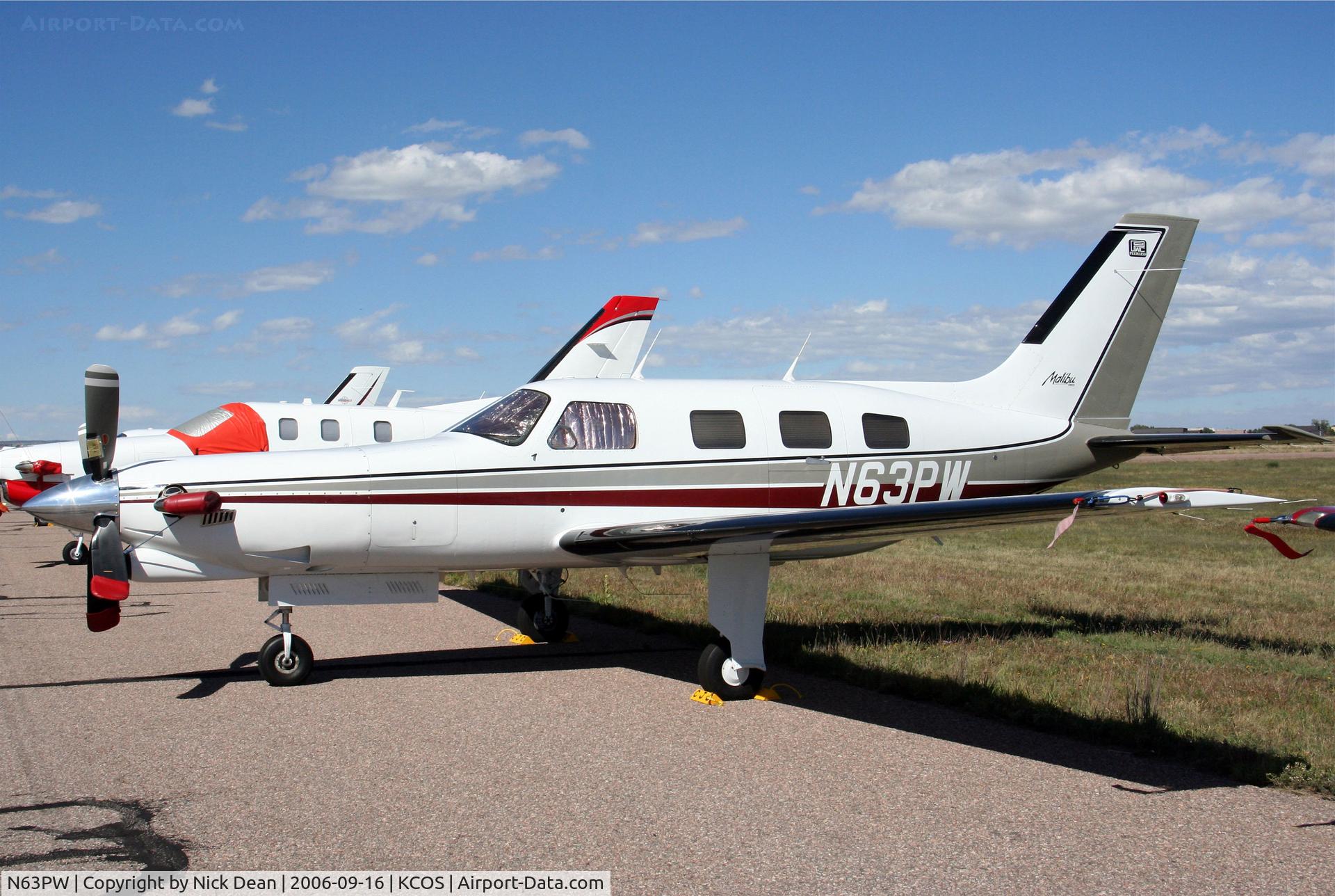 N63PW, 1987 Piper PA-46-310P Malibu C/N 46-08077, KCOS