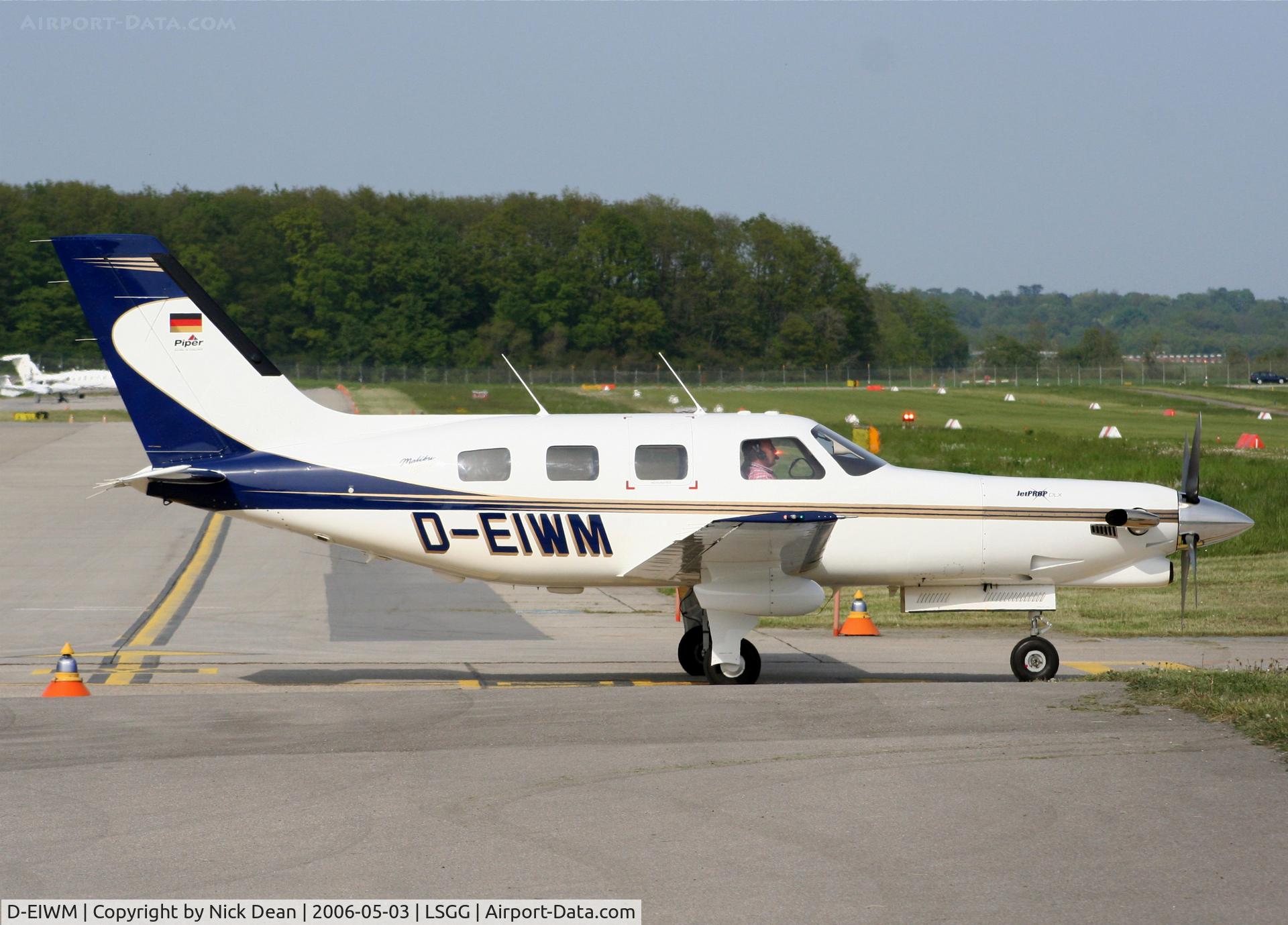 D-EIWM, 1999 Piper PA-46-350P Malibu Mirage C/N 4636202, LSGG
