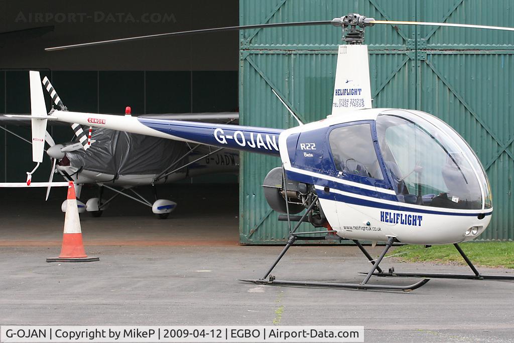 G-OJAN, 1991 Robinson R22 Beta C/N 2012, Pictured during the Easter Open Day & Fly-In.