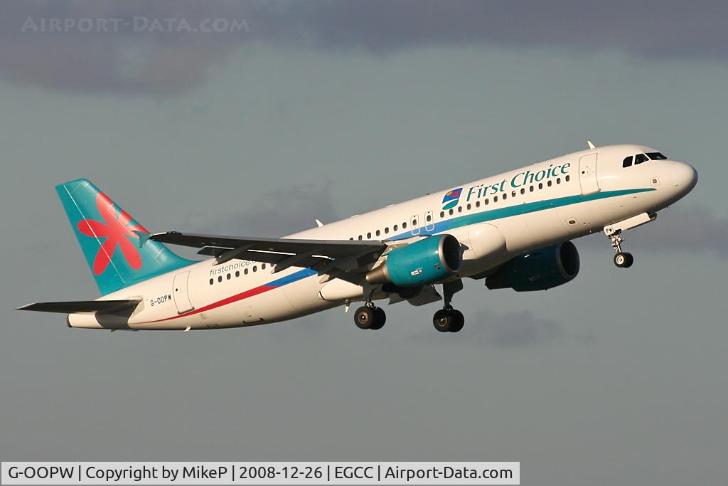 G-OOPW, 2002 Airbus A320-214 C/N 1777, Boxing Day morning at Manchester.
