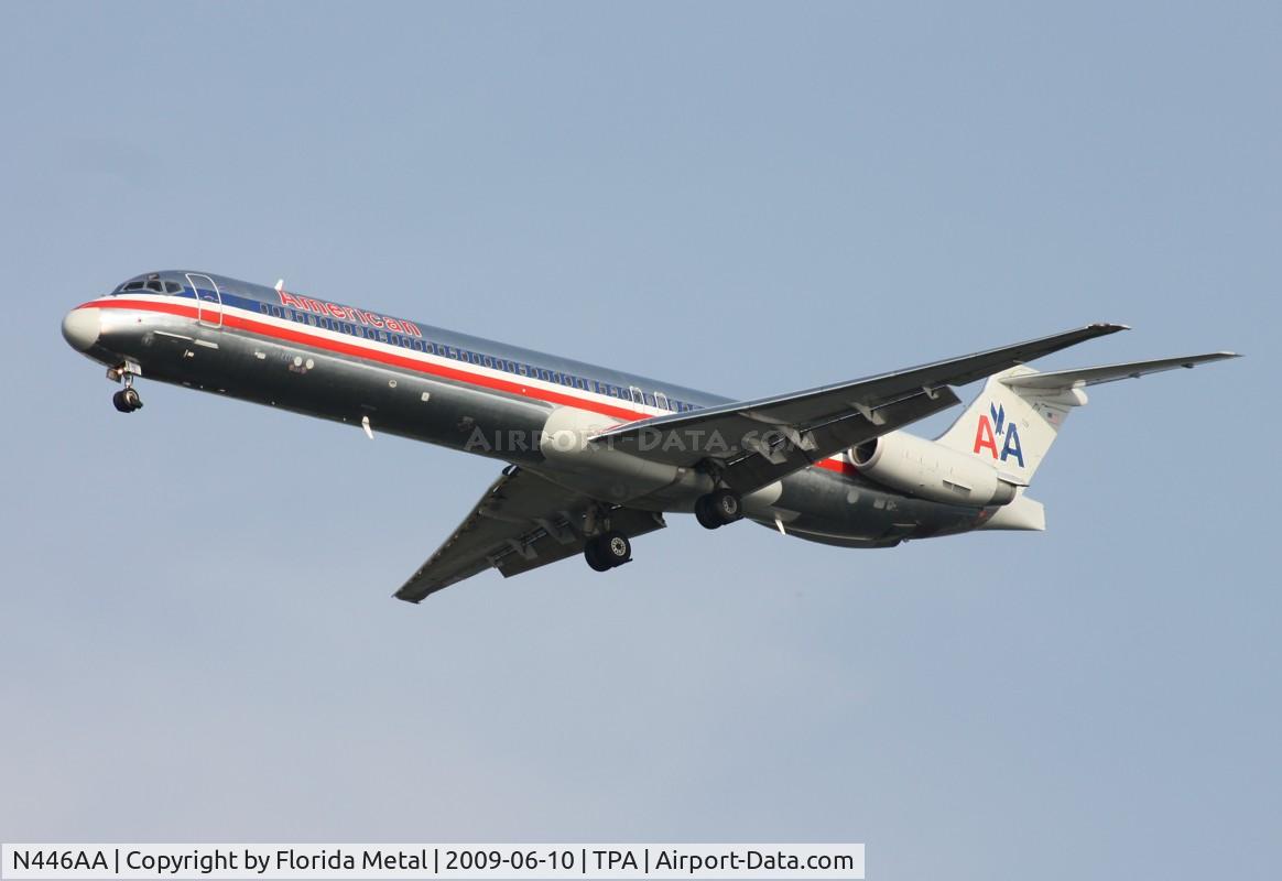 N446AA, 1987 McDonnell Douglas MD-82 (DC-9-82) C/N 49472, American MD-82