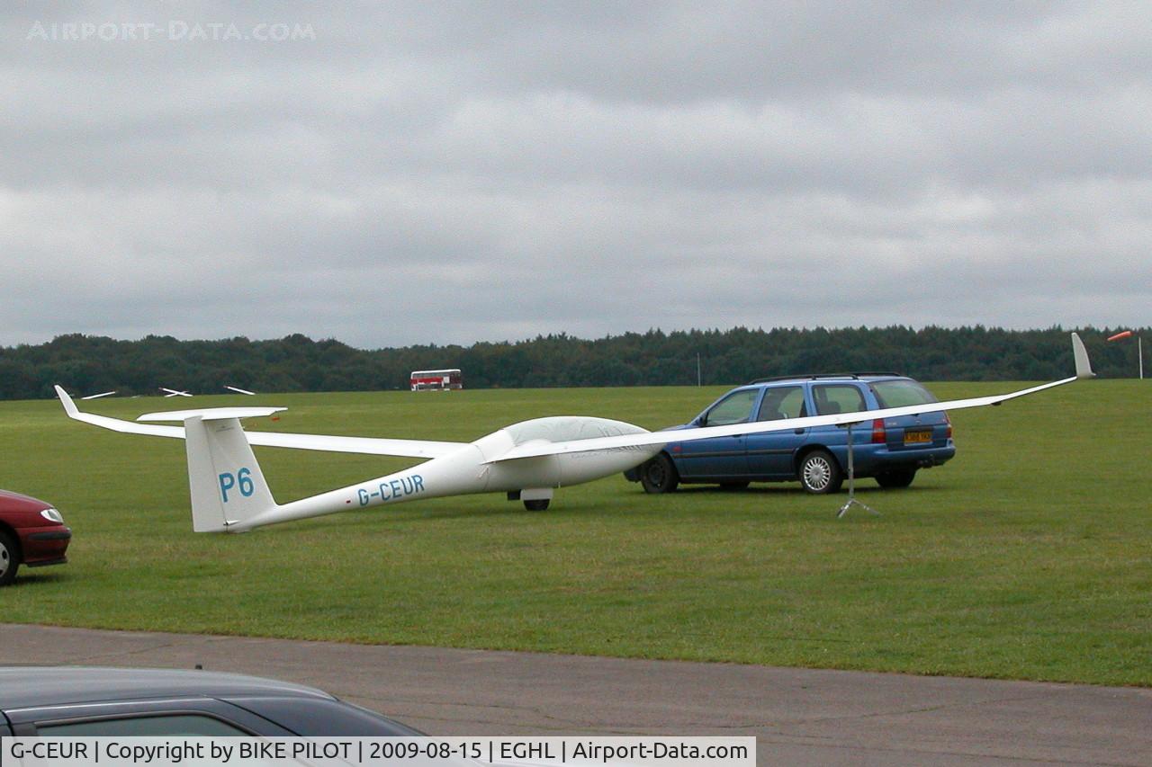 G-CEUR, 2003 Schempp-Hirth Ventus 2cT C/N 109, IN FRONT OF THE CLUB HOUSE