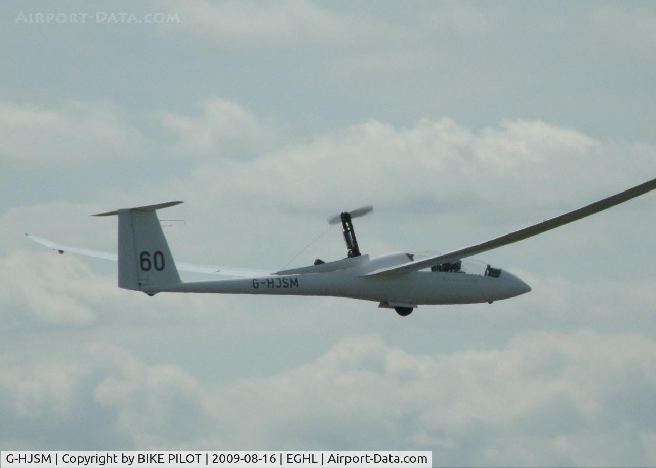 G-HJSM, 1996 Schempp-Hirth Nimbus 4DM C/N 22, CLIMBING AWAY UNDER IT'S OWN STEAM