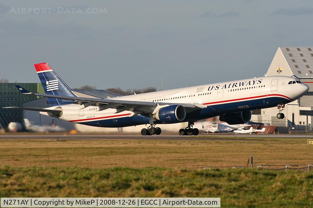 N271AY, 2000 Airbus A330-323 C/N 0323, Boxing Day morning at Manchester.