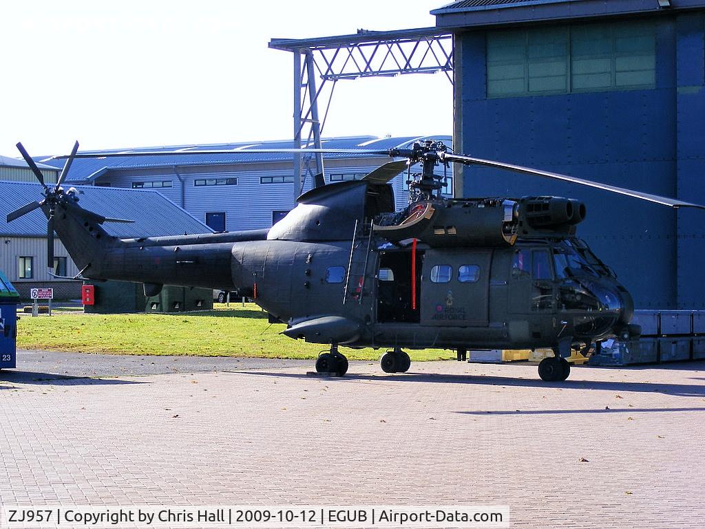 ZJ957, Westland Puma HC.2 C/N 1474, Royal Air Force, 33 Sqn