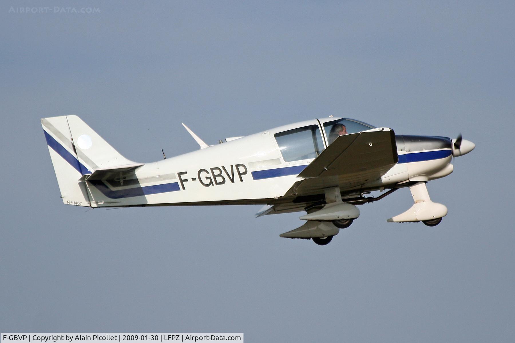 F-GBVP, Robin DR-400-120A Petit Prince C/N 1407, take off