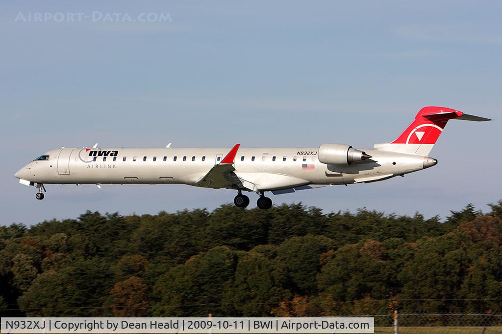 N932XJ, 2008 Bombardier CRJ-900ER (CL-600-2D24) C/N 15194, Northwest Airlink (Mesaba Airlines) N932XJ (FLT MES456A) from Minneapolis/St Paul Int'l (KMSP) arriving to RWY 33L.