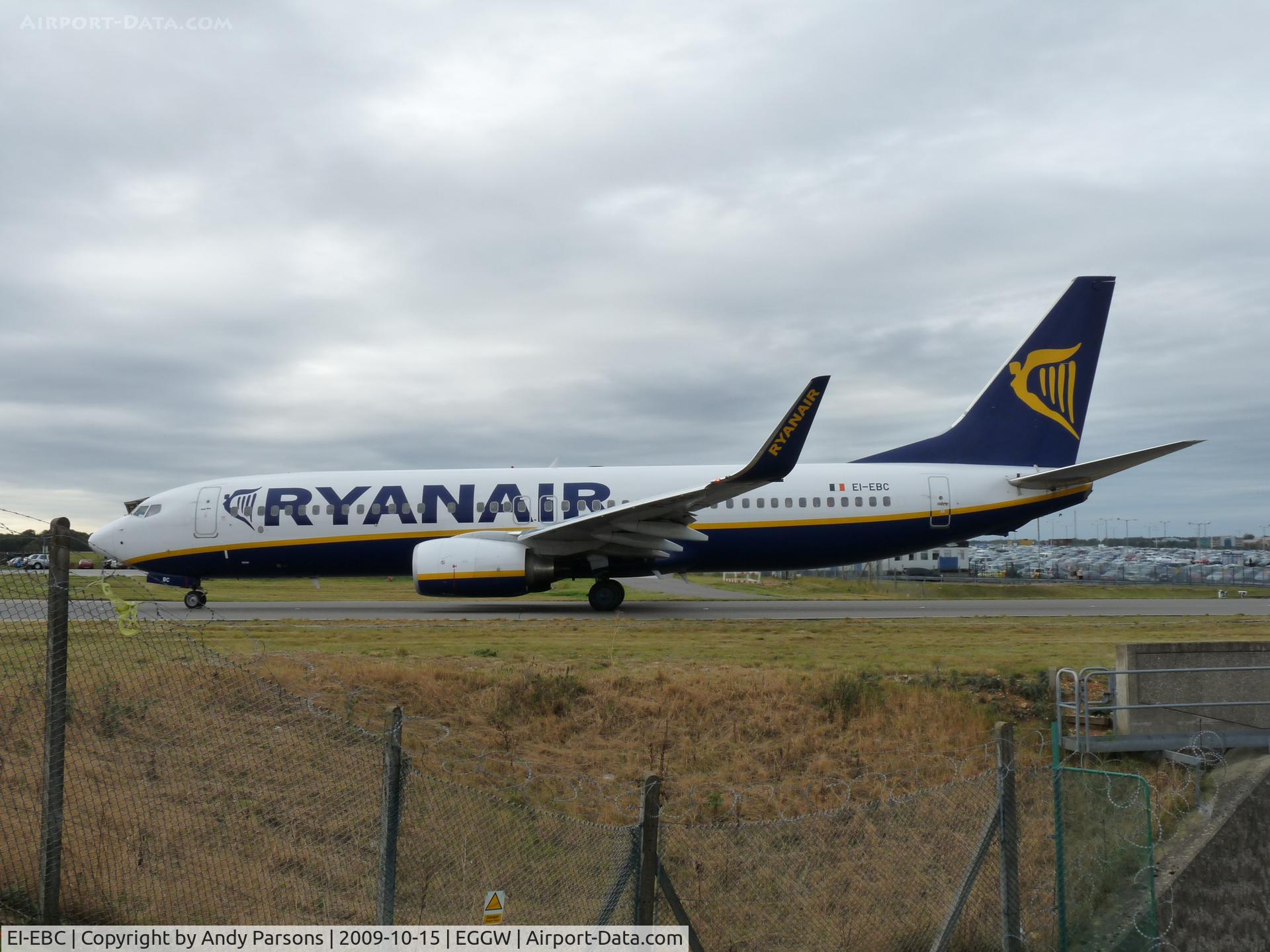 EI-EBC, 2009 Boeing 737-8AS C/N 37520, Visiting Luton