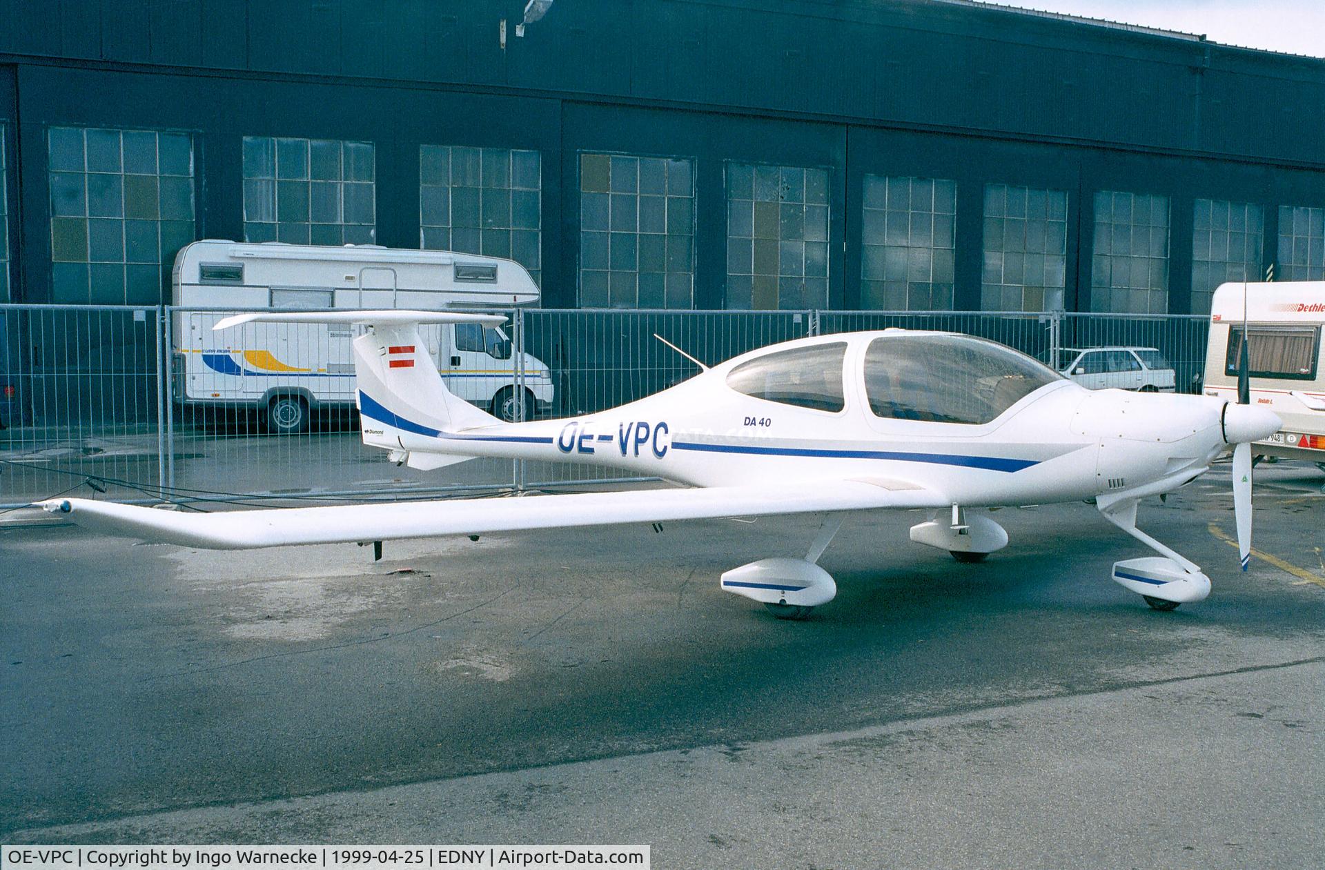 OE-VPC, 1997 Diamond DA-40 Diamond Star C/N 40.001, Diamond (HOAC) DA-40 prototype at the Aero 1999, Friedrichshafen