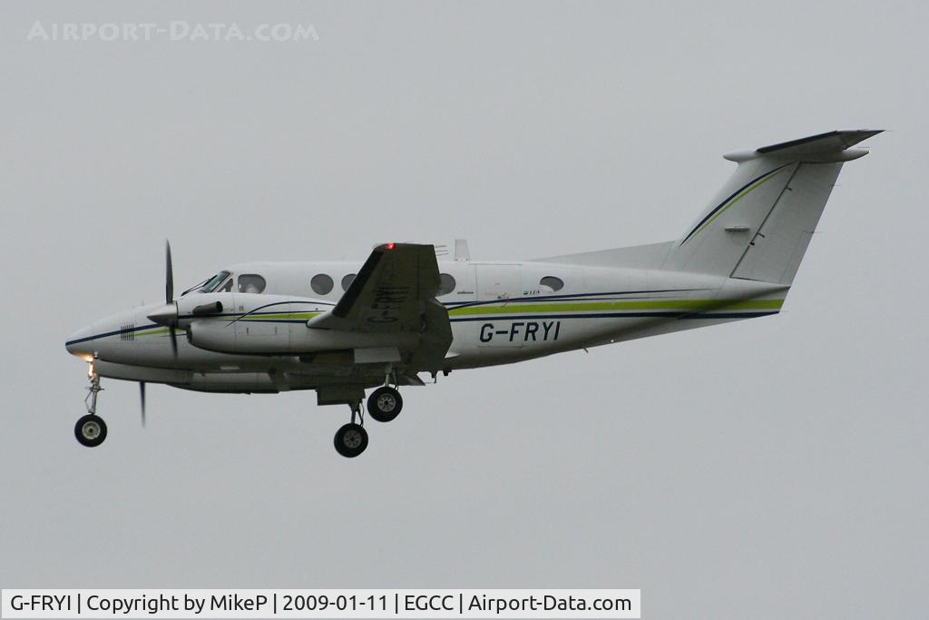 G-FRYI, 1976 Beech 200 Super King Air C/N BB-210, Arriving in the gloom.