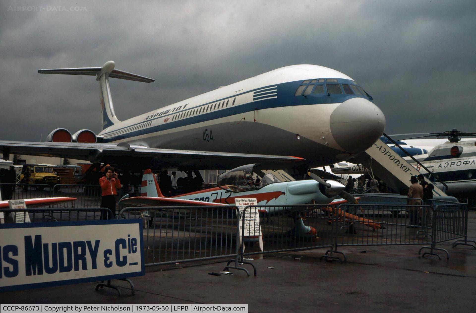 CCCP-86673, 1968 Ilyushin Il-62 C/N 70303, Il-62 Classic on display at the 1973 Paris Airshow.