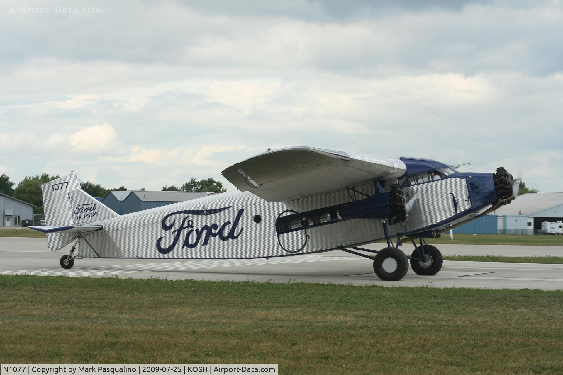 N1077, 1927 Ford 4-AT-B Tri-Motor C/N 10, Ford 4-AT-B