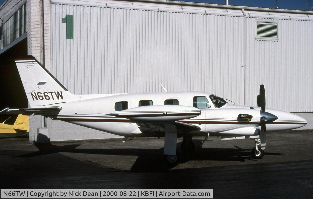 N66TW, Piper PA-31T1 C/N 31T-8004030, KBFI