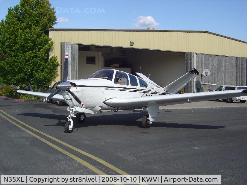 N35XL, 1964 Beech S35 Bonanza C/N D-7321, Three-Five-X-Ray-Lima @ home