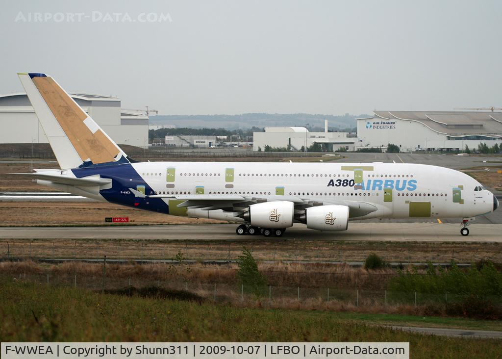 F-WWEA, 2006 Airbus A380-861 C/N 009, Now with Emirates engines...