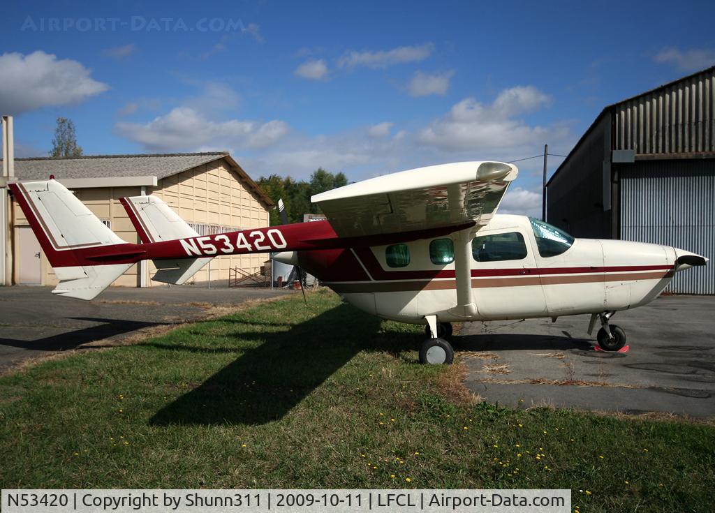 N53420, 1974 Cessna 337G Super Skymaster C/N 33701613, Parked...