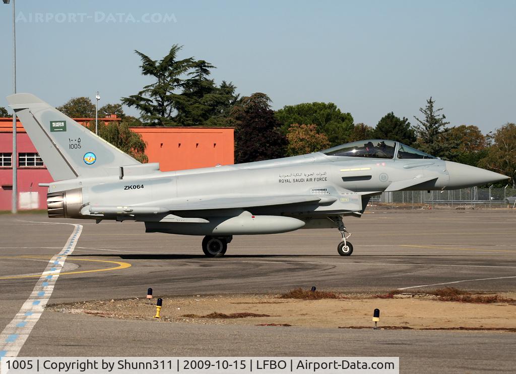 1005, 2009 Eurofighter EF-2000 Typhoon F2 C/N CS005/BS048/186, Arriving from Warton for a refuelling... Delivery day to Saudi Arabia...