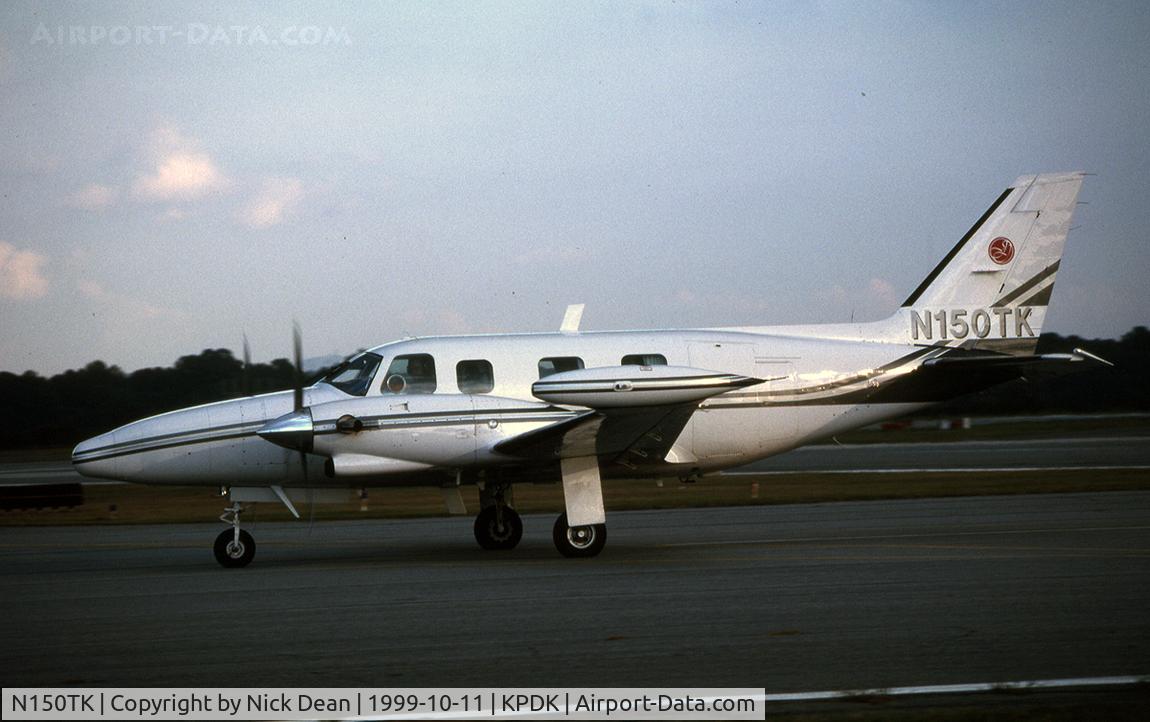 N150TK, 1984 Piper PA-31T2 Cheyenne IIXL C/N 31T1166008, KPDK