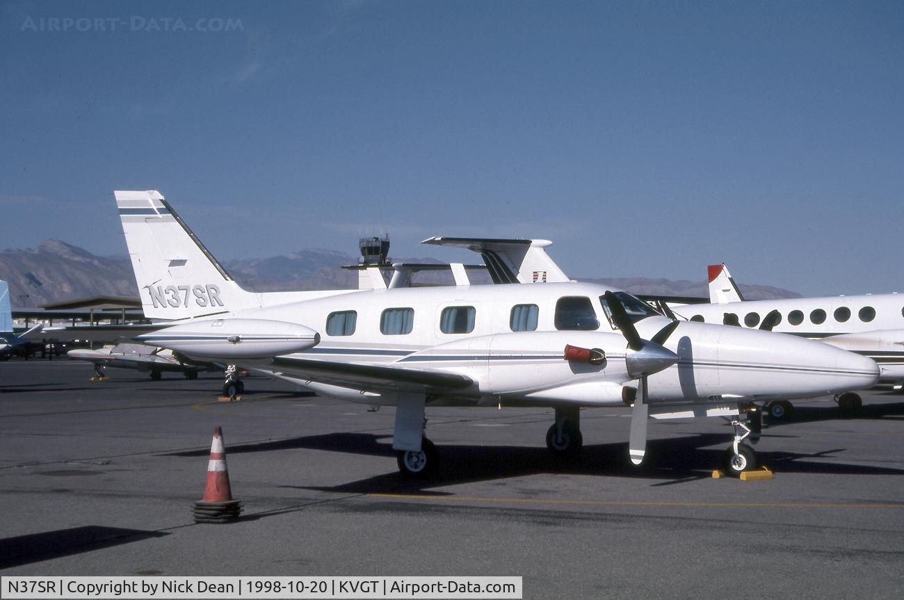 N37SR, 1981 Piper PA-31T2 Cheyenne IIXL C/N 31T-8166051, KVGT