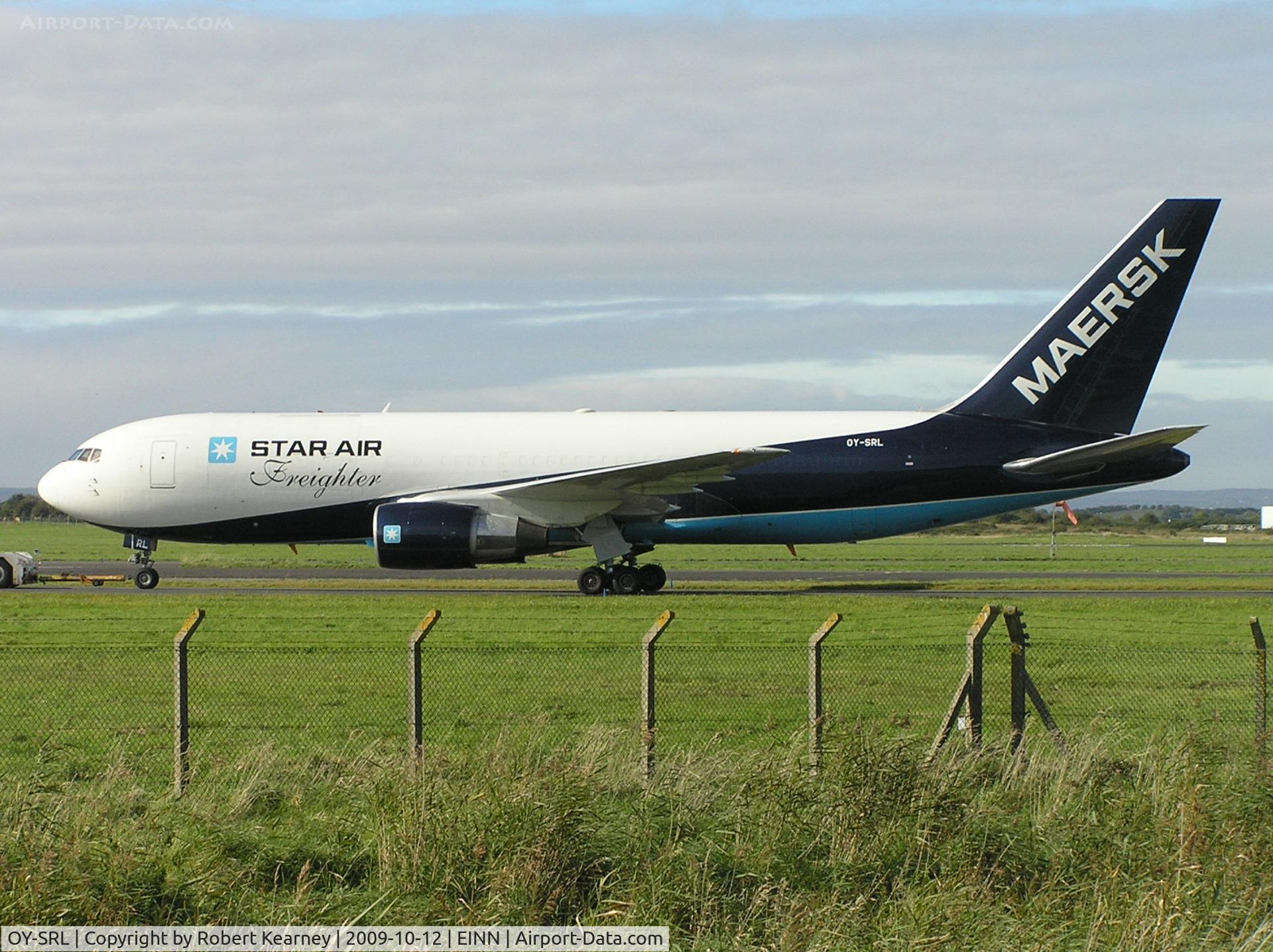 OY-SRL, 1982 Boeing 767-232 C/N 22219, Maersk on tow