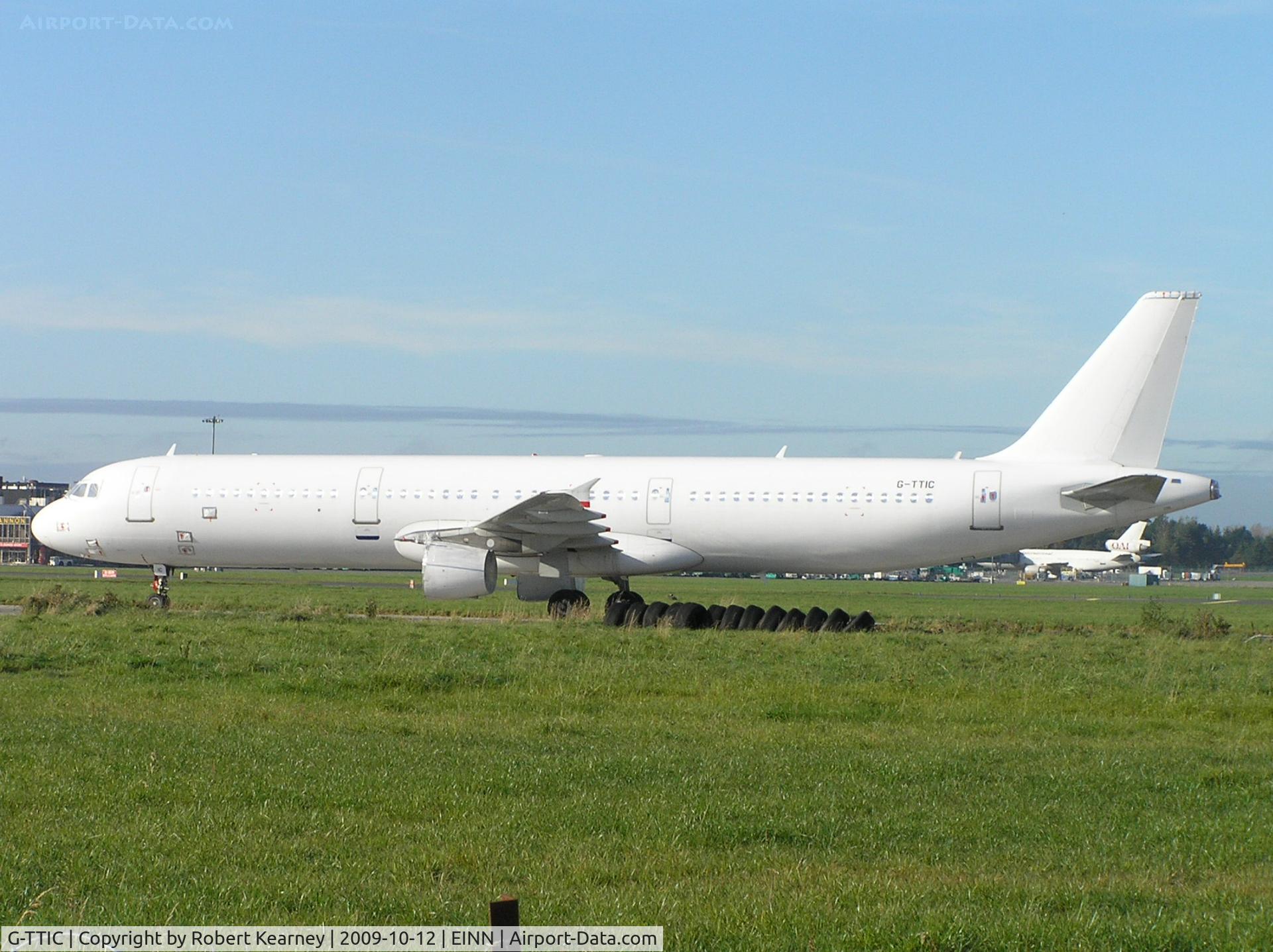 G-TTIC, 2002 Airbus A321-231 C/N 1869, Blank A321