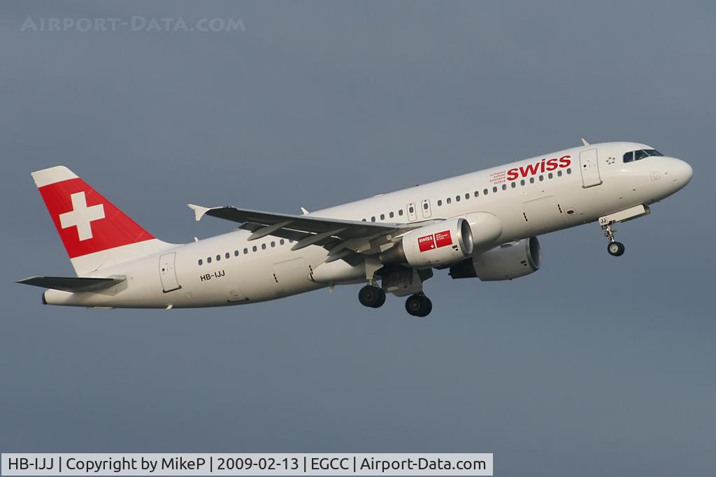 HB-IJJ, 1996 Airbus A320-214 C/N 585, Heading back to Zurich.