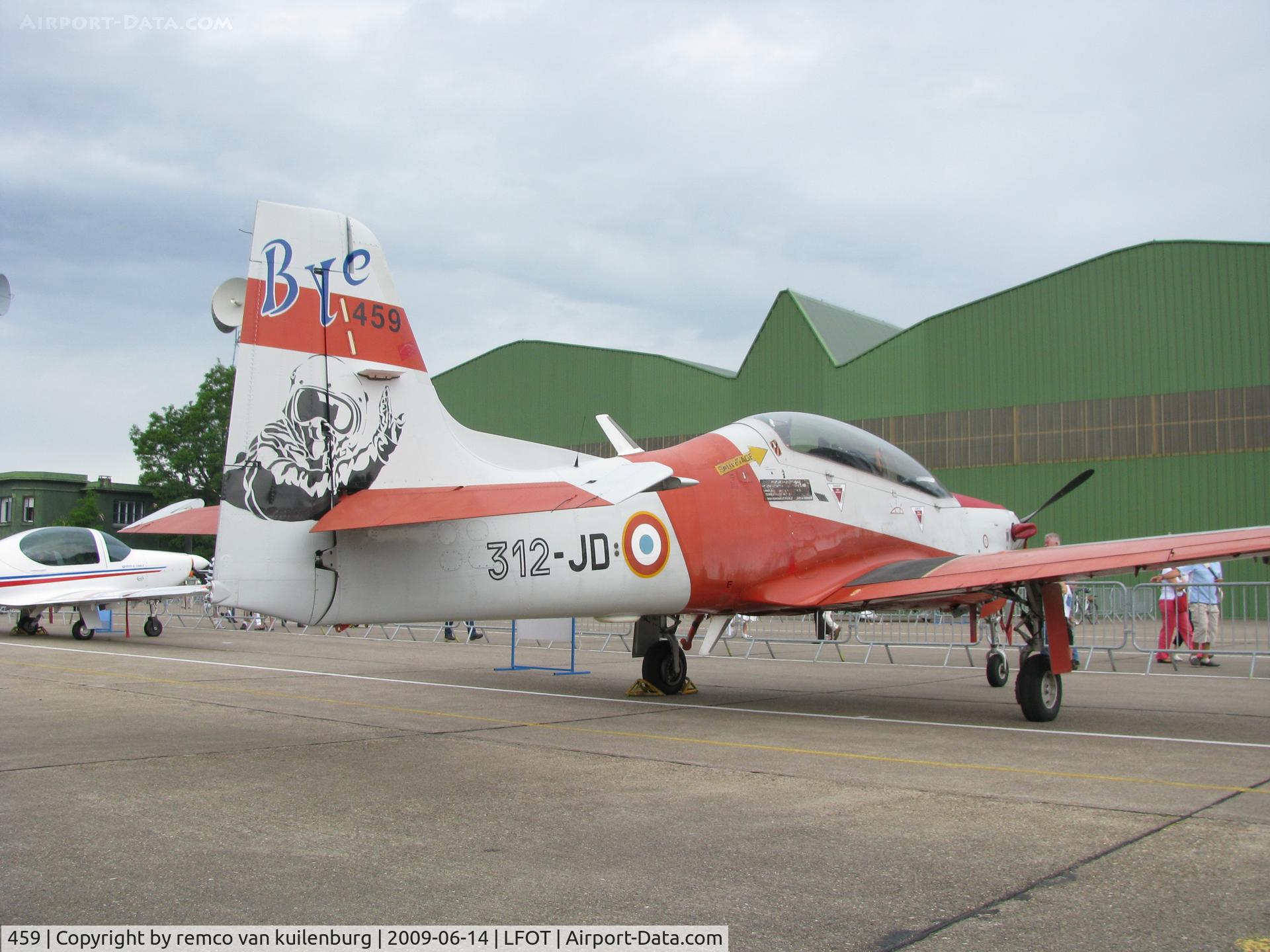 459, Embraer EMB-312F Tucano C/N 312459, on static Meeting de l'Air Tours 2009