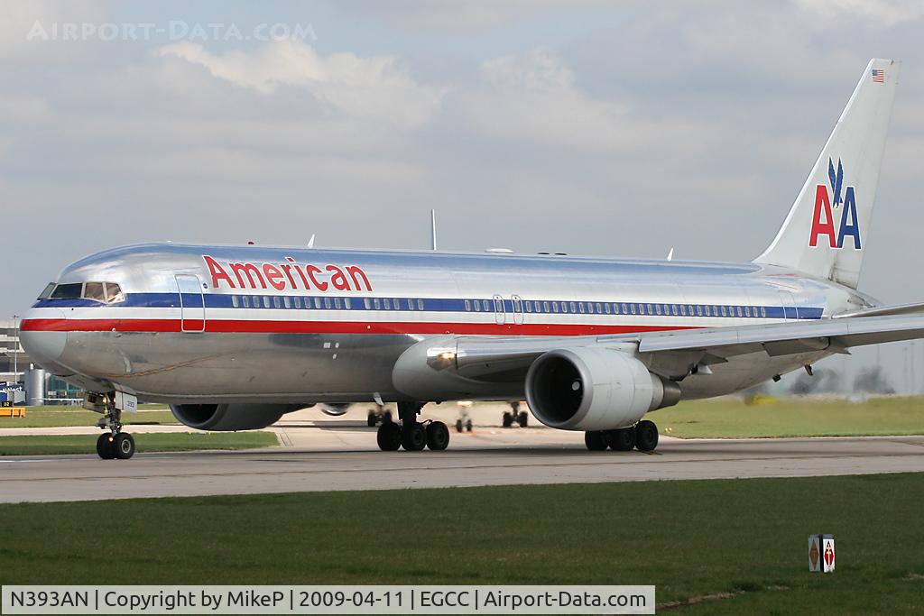 N393AN, 1998 Boeing 767-323 C/N 29430, Heading back to Chicago ORD.