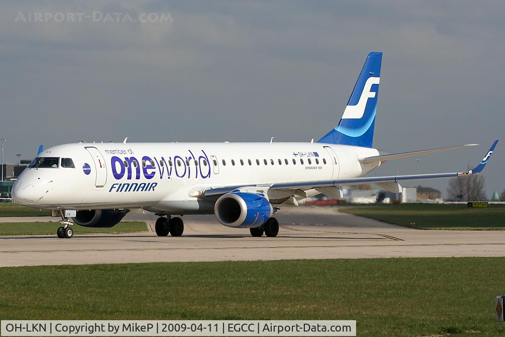 OH-LKN, 2009 Embraer 190LR (ERJ-190-100LR) C/N 19000252, About to depart for Helsinki.