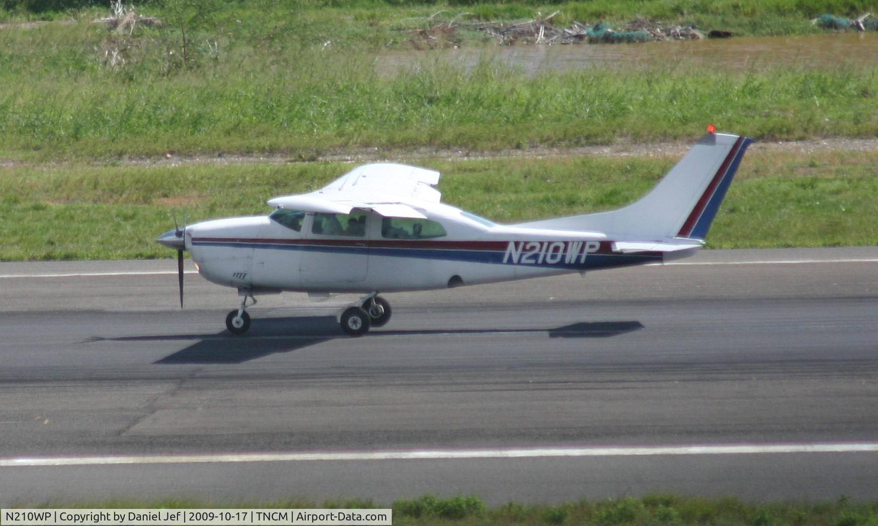 N210WP, 1977 Cessna 210M Centurion C/N 21062390, This aircraft came in to St maarten for fuel.