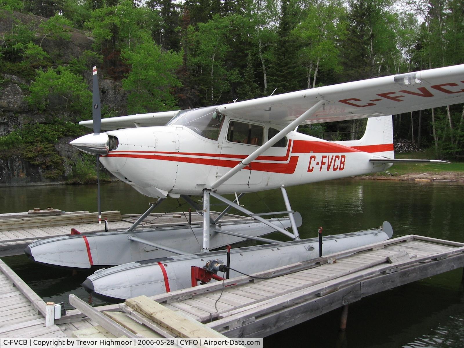 C-FVCB, 1953 Cessna 180 C/N 30276, Early model 1953 Cessna 180 at a private dock in Northern Manitoba.