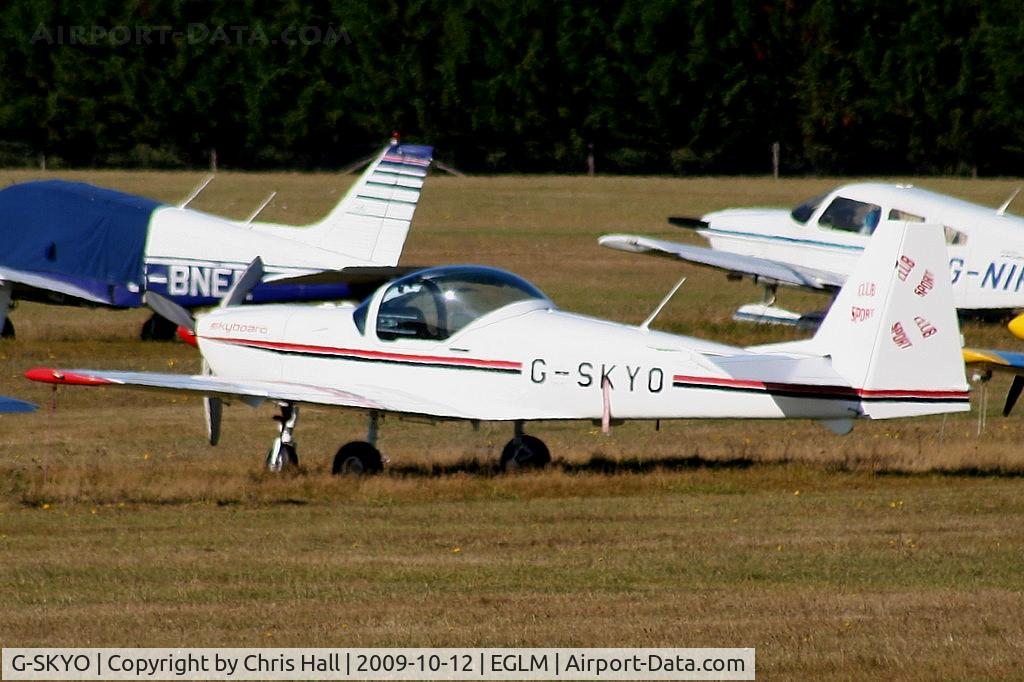 G-SKYO, 2000 Slingsby T-67M-200 Firefly C/N 2264, Privately owned