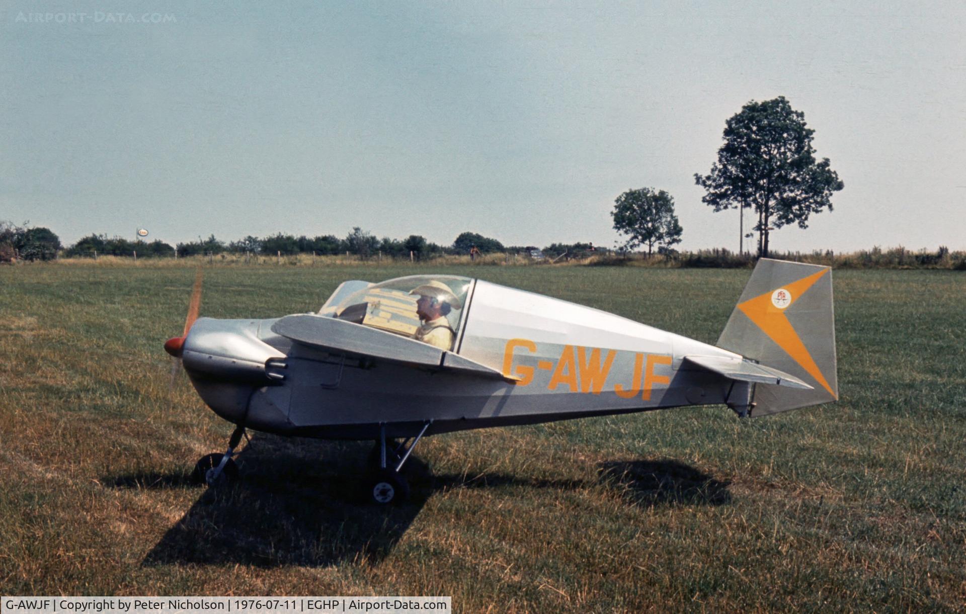 G-AWJF, 1968 Slingsby T.66 Nipper 3 C/N S122, This Nipper T.66 was present at the 1976 Popham Fly-In.
