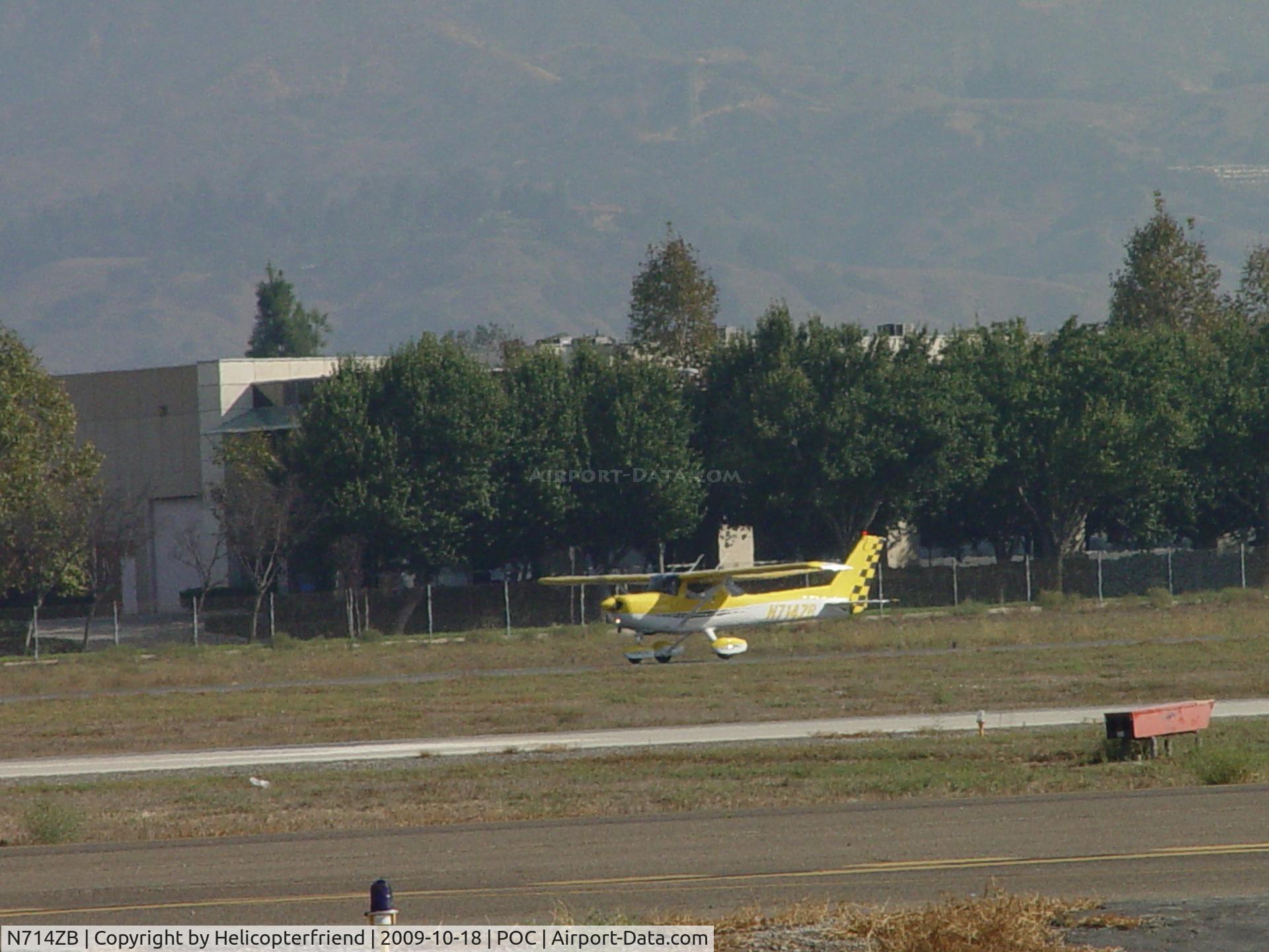 N714ZB, 1977 Cessna 152 C/N 15279552, Starting to roll on 26R